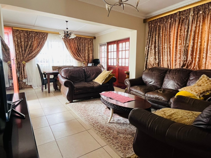 2 Bedroom Property for Sale in Mdantsane Eastern Cape